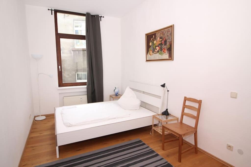 Mainhatten Apartment Франкфурт-на-Майне Номер фото